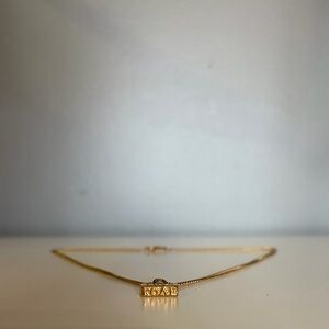 Avon Love Stamp Necklace (1981) Vintage